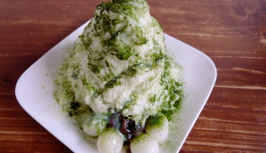 フワフワの食感！アイスのようなかき氷が食べられる「村上屋本舗 白雪」｜糸島